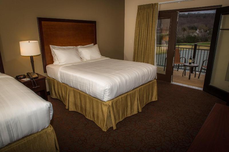 The Lodge At Old Kinderhook Golf Resort image