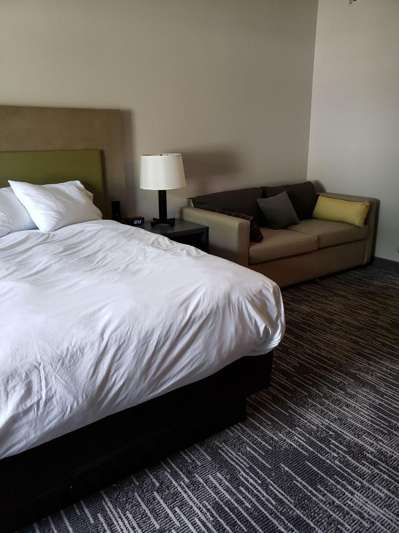 Country Inn & Suites by Radisson, Detroit Lakes, M image