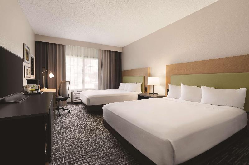 Country Inn & Suites by Radisson, Detroit Lakes, M image
