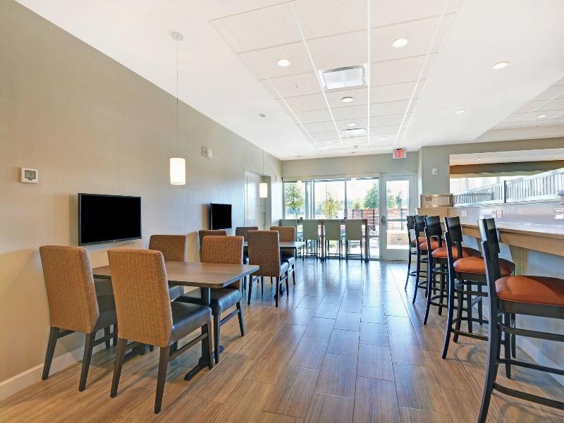 TownePlace Suites by Marriott Jackson Airport/Flow
