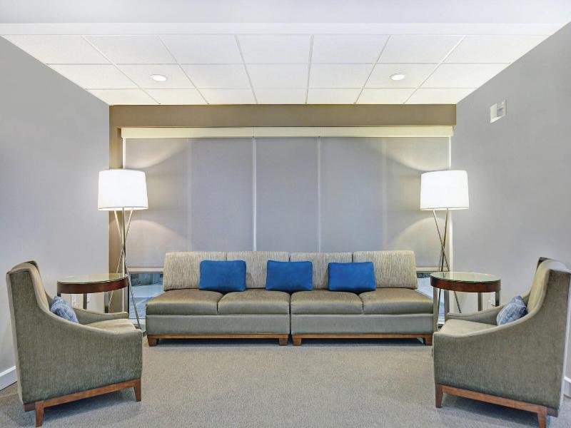 TownePlace Suites by Marriott Jackson Airport/Flow