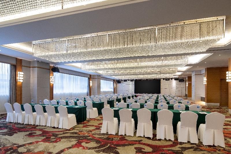 Holiday Inn Ningde Dijing image