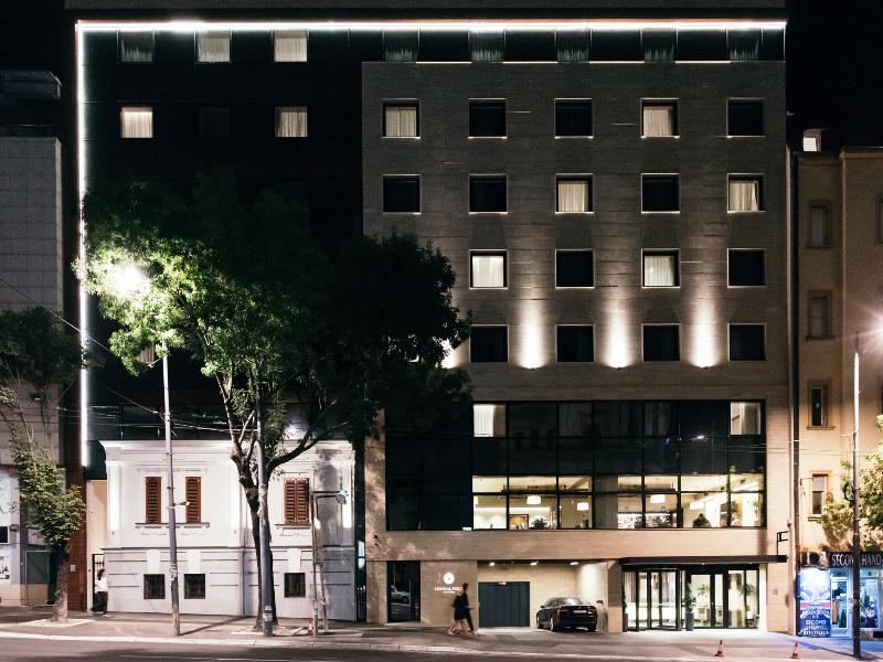 Central Point Hotel image