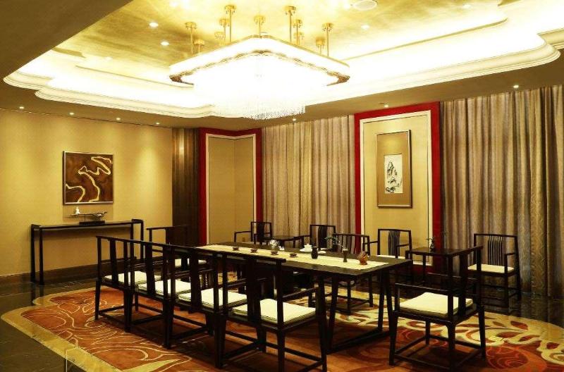 Hangzhou Bay Universal Hotel image