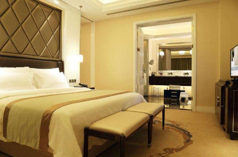 Hangzhou Bay Universal Hotel image