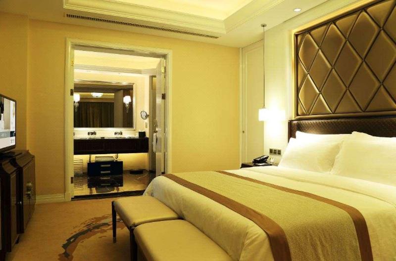 Hangzhou Bay Universal Hotel image