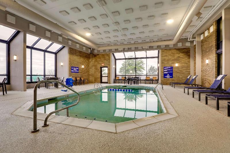 Drury Inn Suites Cape Girardeau image