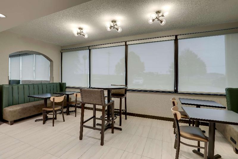 Drury Inn Suites Cape Girardeau image