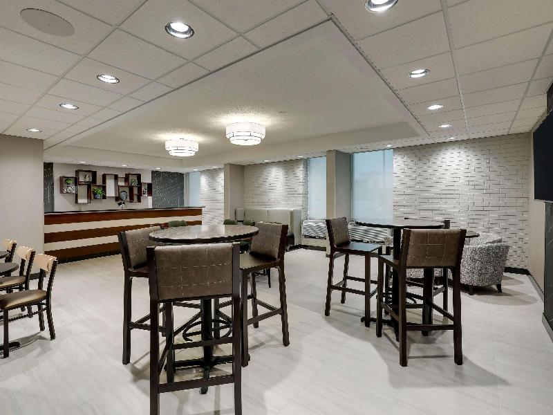 Drury Inn Suites Cape Girardeau image