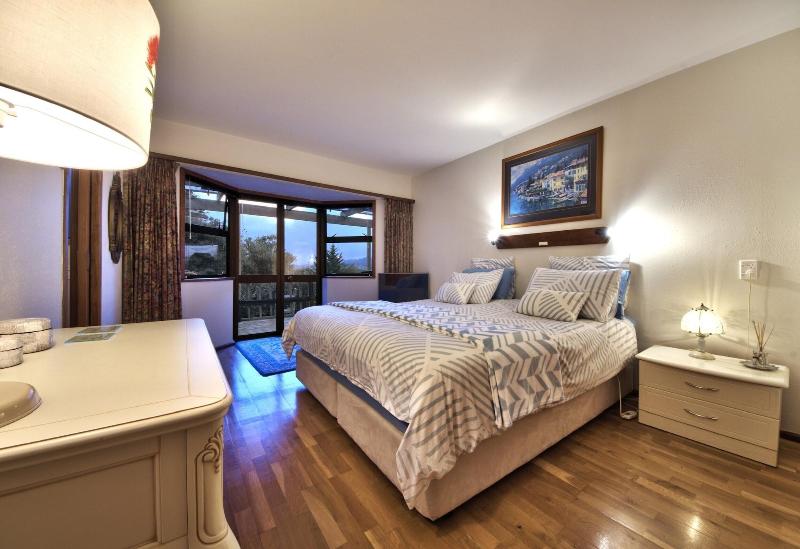 Sandspit Lodge