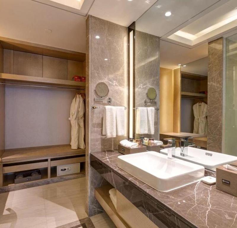 Li  Cai Tian Qi Hotel image