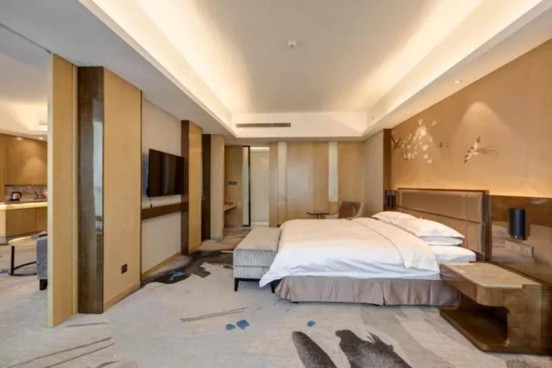 Li  Cai Tian Qi Hotel image