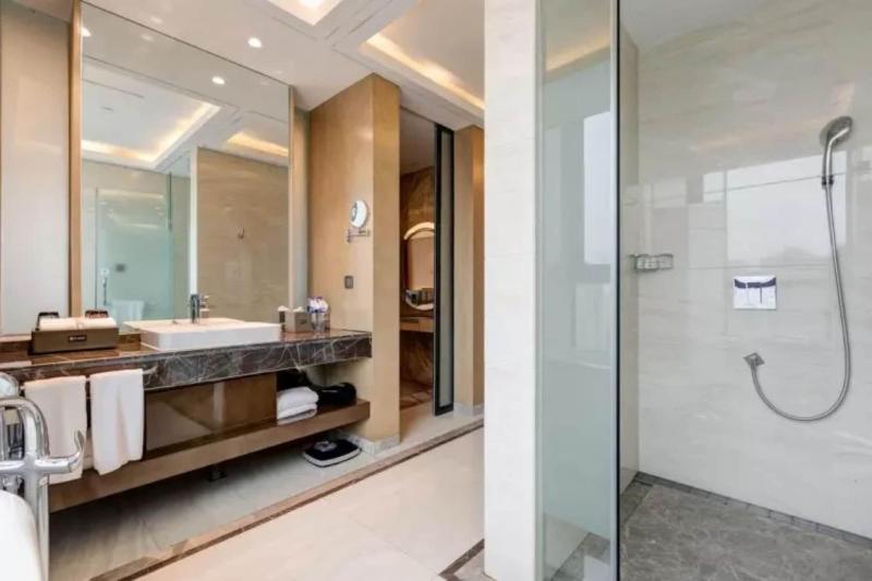 Li  Cai Tian Qi Hotel image