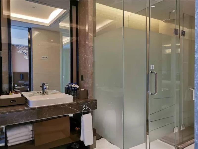 Li  Cai Tian Qi Hotel image