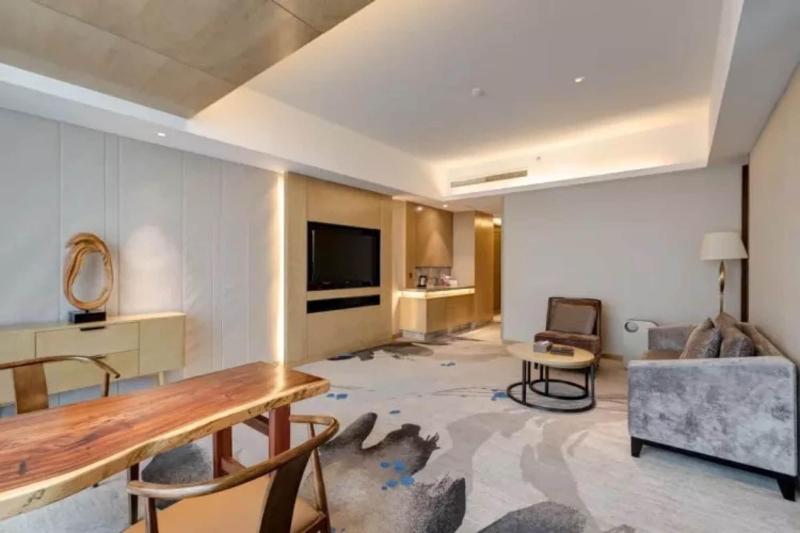 Li  Cai Tian Qi Hotel image