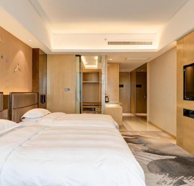 Li  Cai Tian Qi Hotel image
