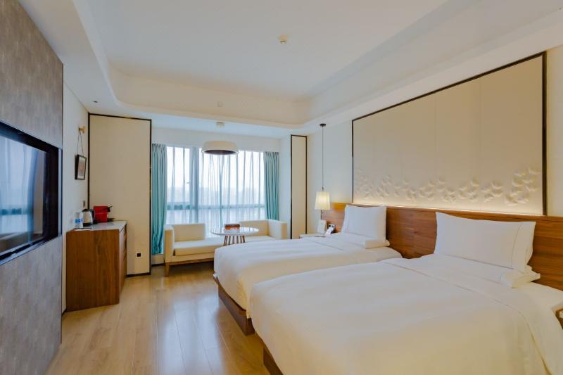 Grand Kingtown Hotel image