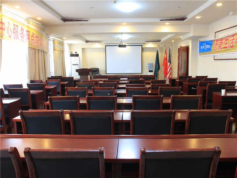 Greentree Inn Binzhou Huangheshilu Express Hotel image 8