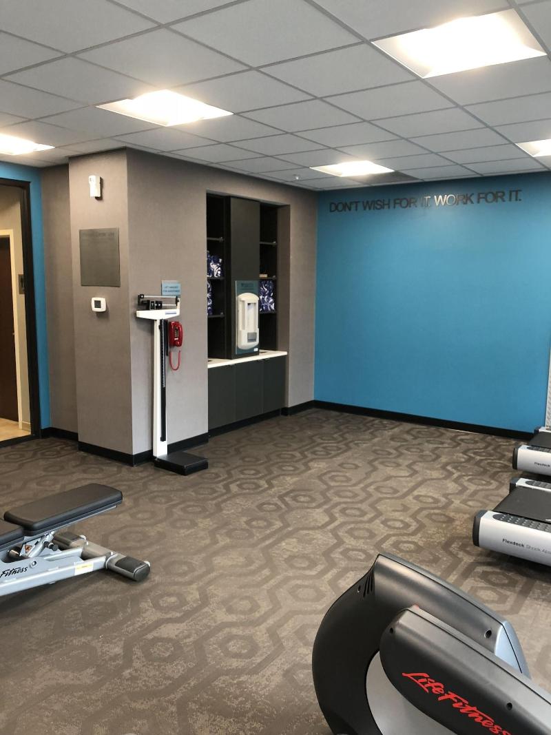 Fairfield Inn & Suites by Marriott Decorah image
