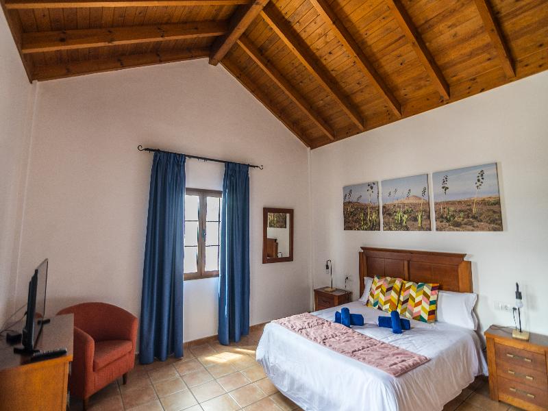 Villas Tao Mazo image