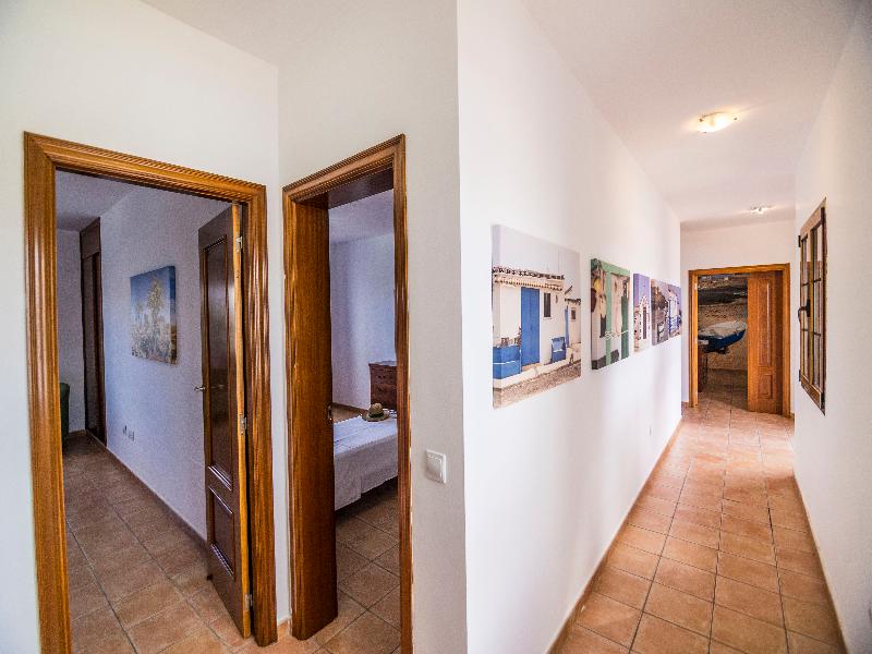 Villas Tao Mazo image