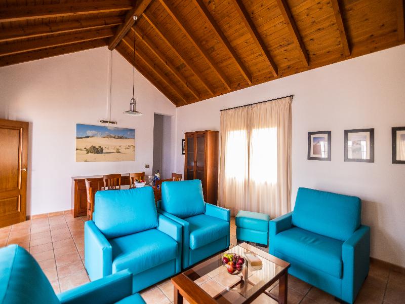 Villas Tao Mazo image