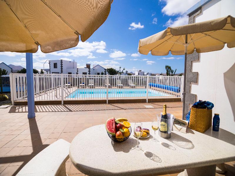 Villas Tao Mazo image