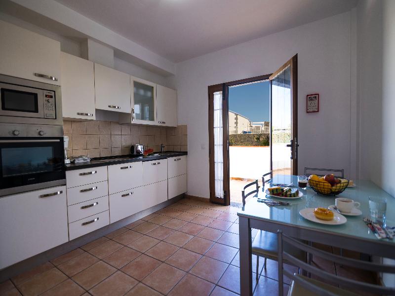 Villas Tao Mazo image