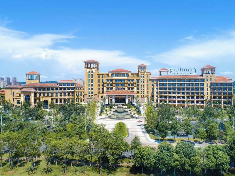 Pullman Yueyang Hotel image