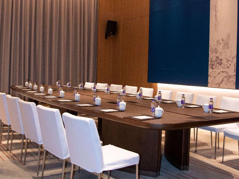 Pullman Yueyang Hotel image
