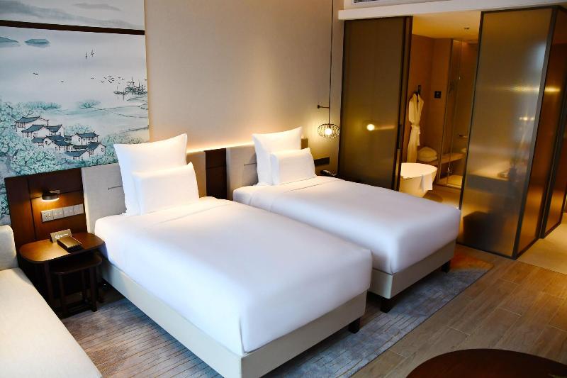 Pullman Yueyang Hotel image