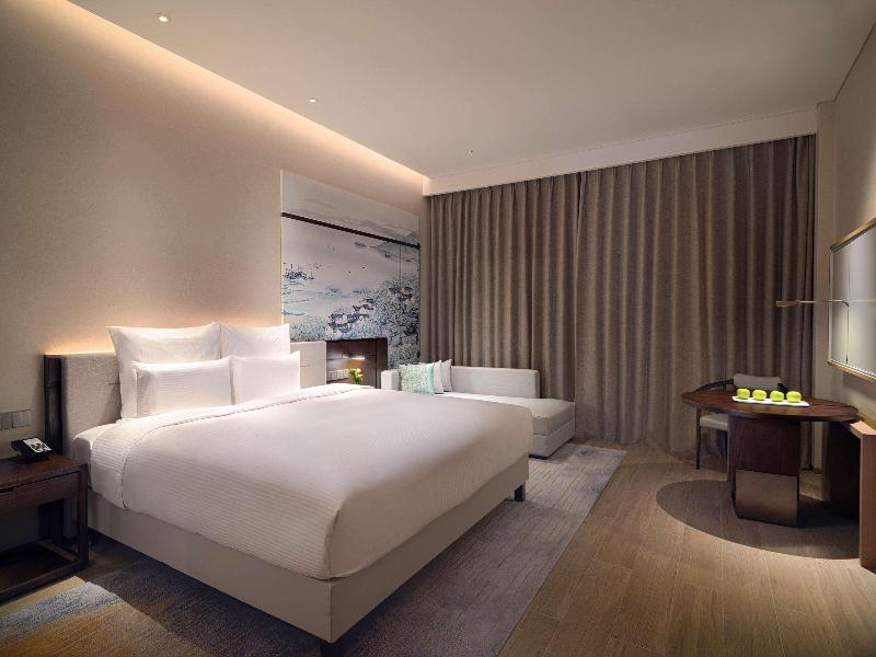Pullman Yueyang Hotel image