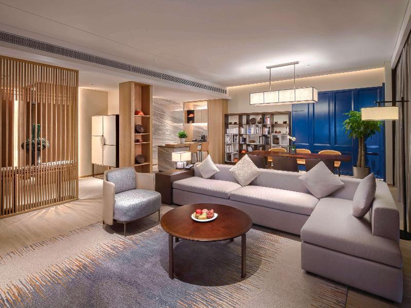 Pullman Yueyang Hotel image