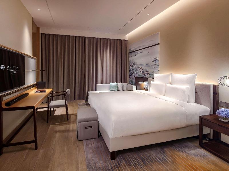 Pullman Yueyang Hotel image