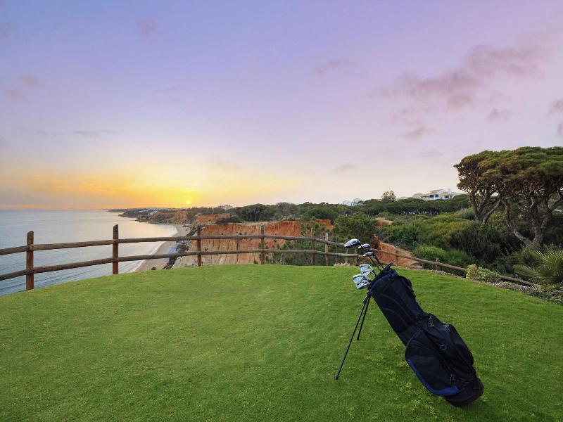 Pine Cliffs Village & Golf Suites image
