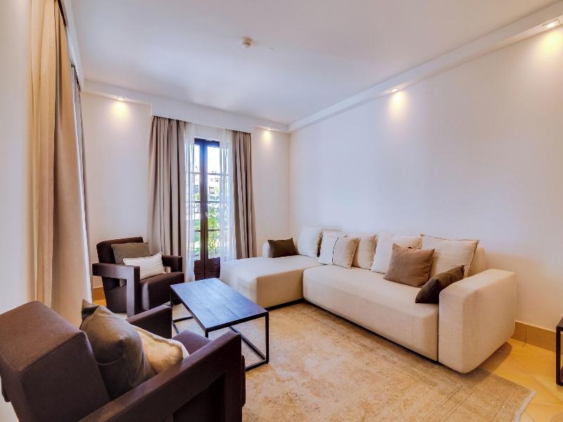 Pine Cliffs Village & Golf Suites image