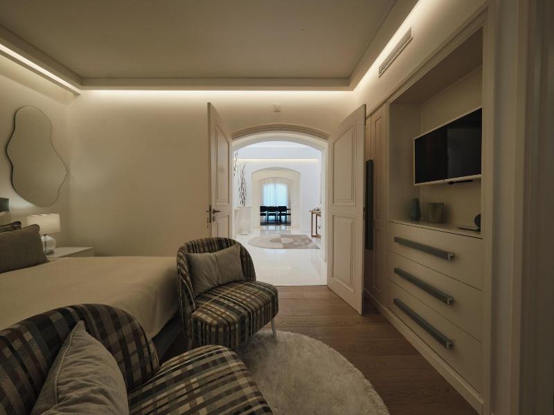 Pine Cliffs Village & Golf Suites image