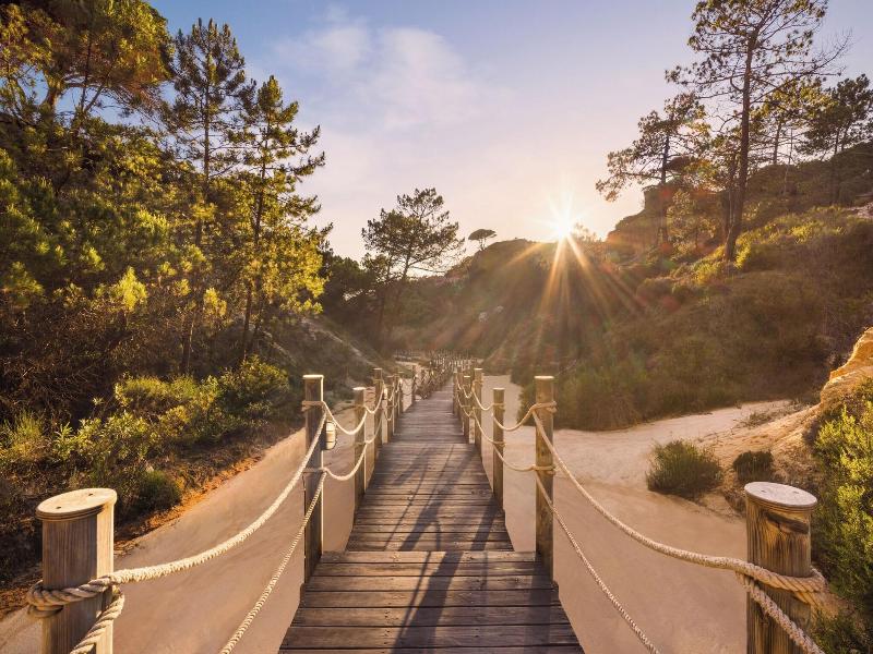 Pine Cliffs Village & Golf Suites image