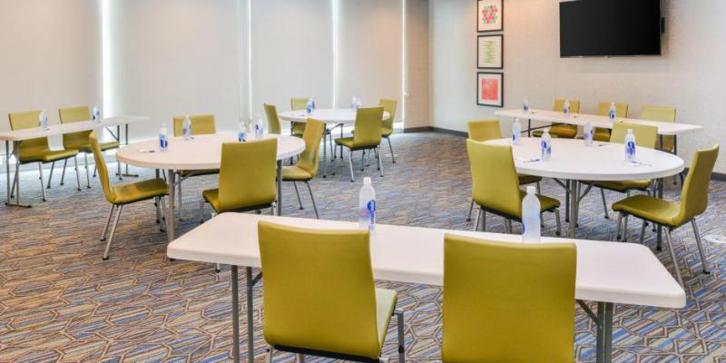Holiday Inn Express Alliance image