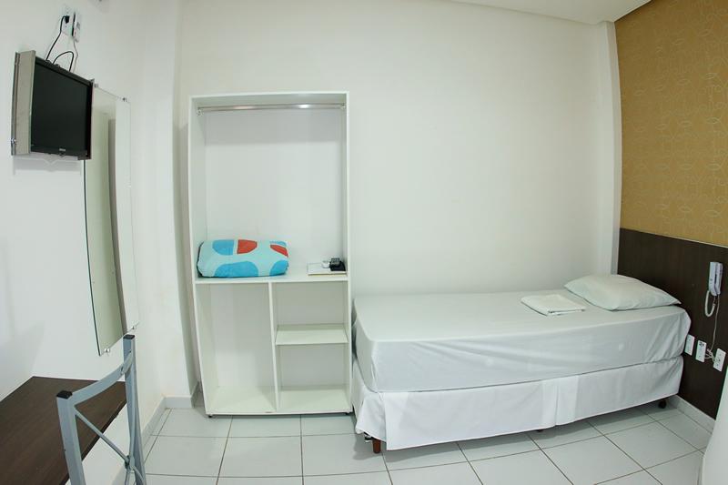 Bed room