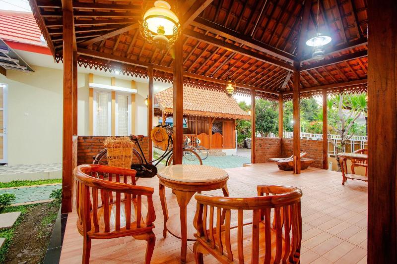 Dalem Jongke Homestay image