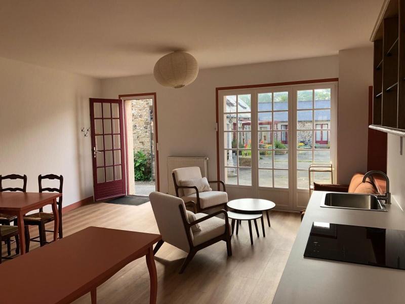 Logis Hôtel Le Relais De Beaucemaine image