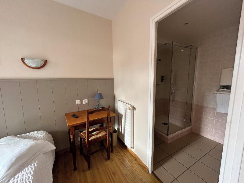 Logis Hôtel Le Relais De Beaucemaine image