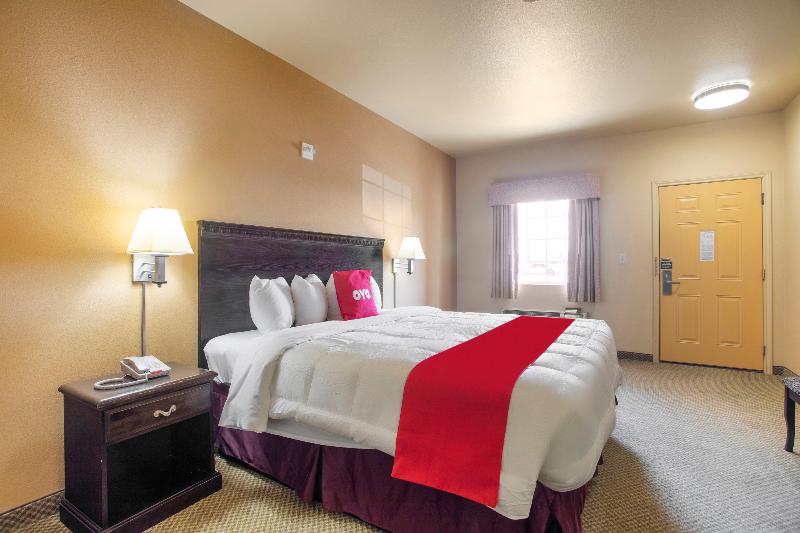 OYO Hotel Valley View TX, I-35 image