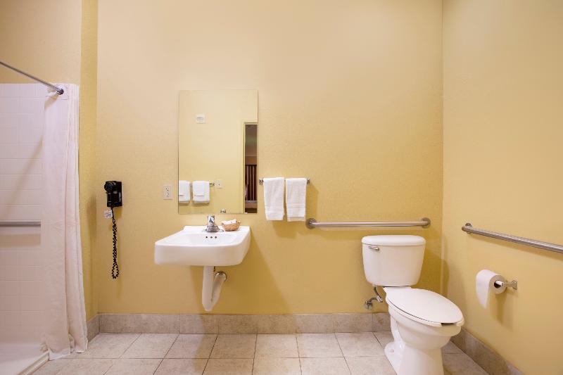 OYO Hotel Valley View TX, I-35 image
