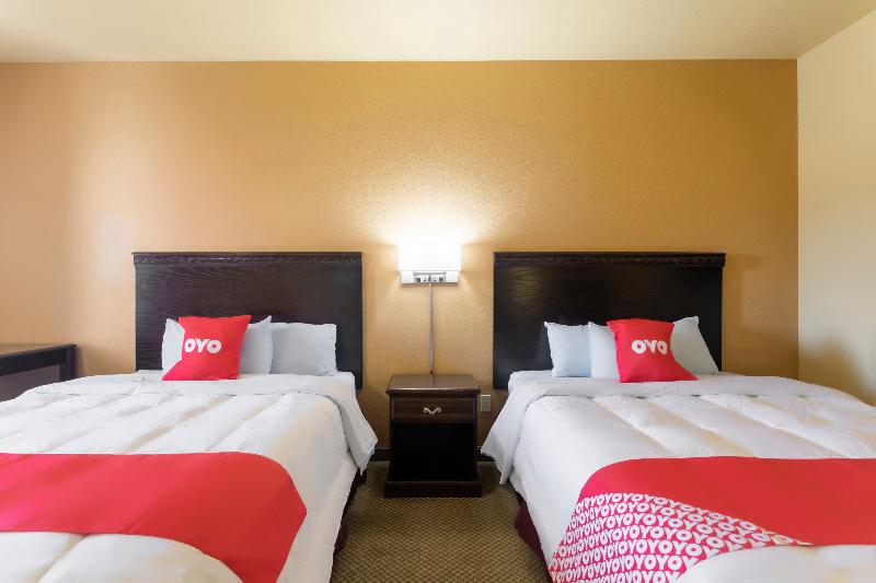 OYO Hotel Valley View TX, I-35 image