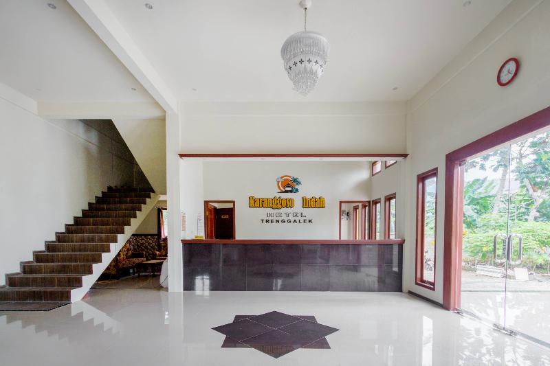 2978 Karanggoso Indah Hotel