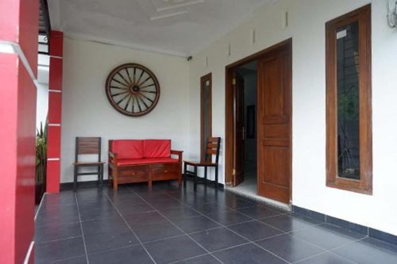 Spot On 2718 Backpacker'S Homestay Jlegong