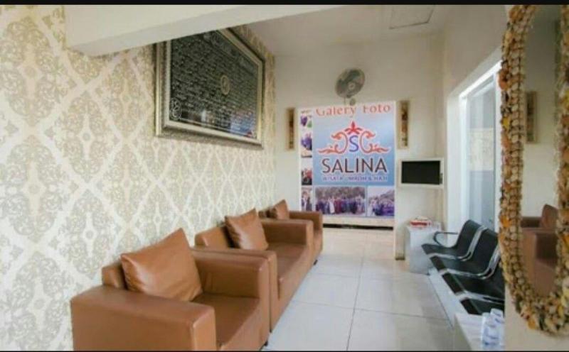 SPOT ON 2425 Salina Homestay Syariah image