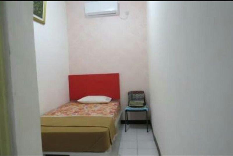 SPOT ON 2425 Salina Homestay Syariah image